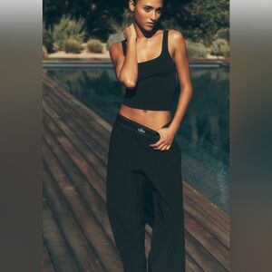 ALO Yoga Black Suit Up Trousers-NWT